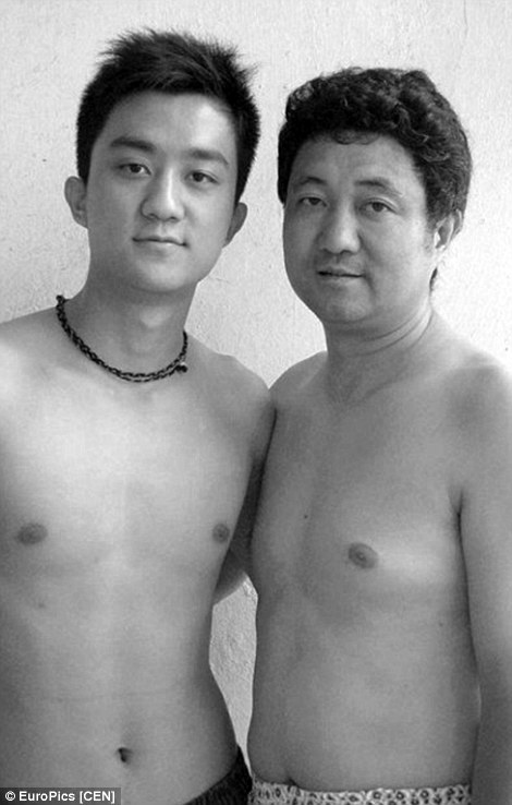 Chinese Father and Son in annual foto
