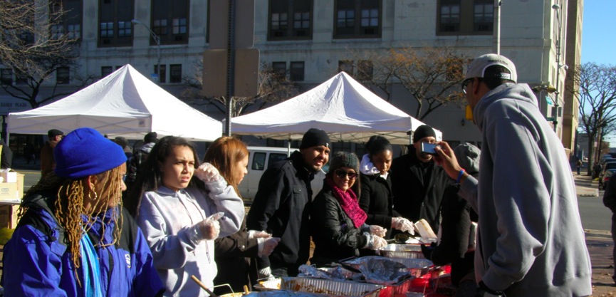Wei group serving on Thanksgiving